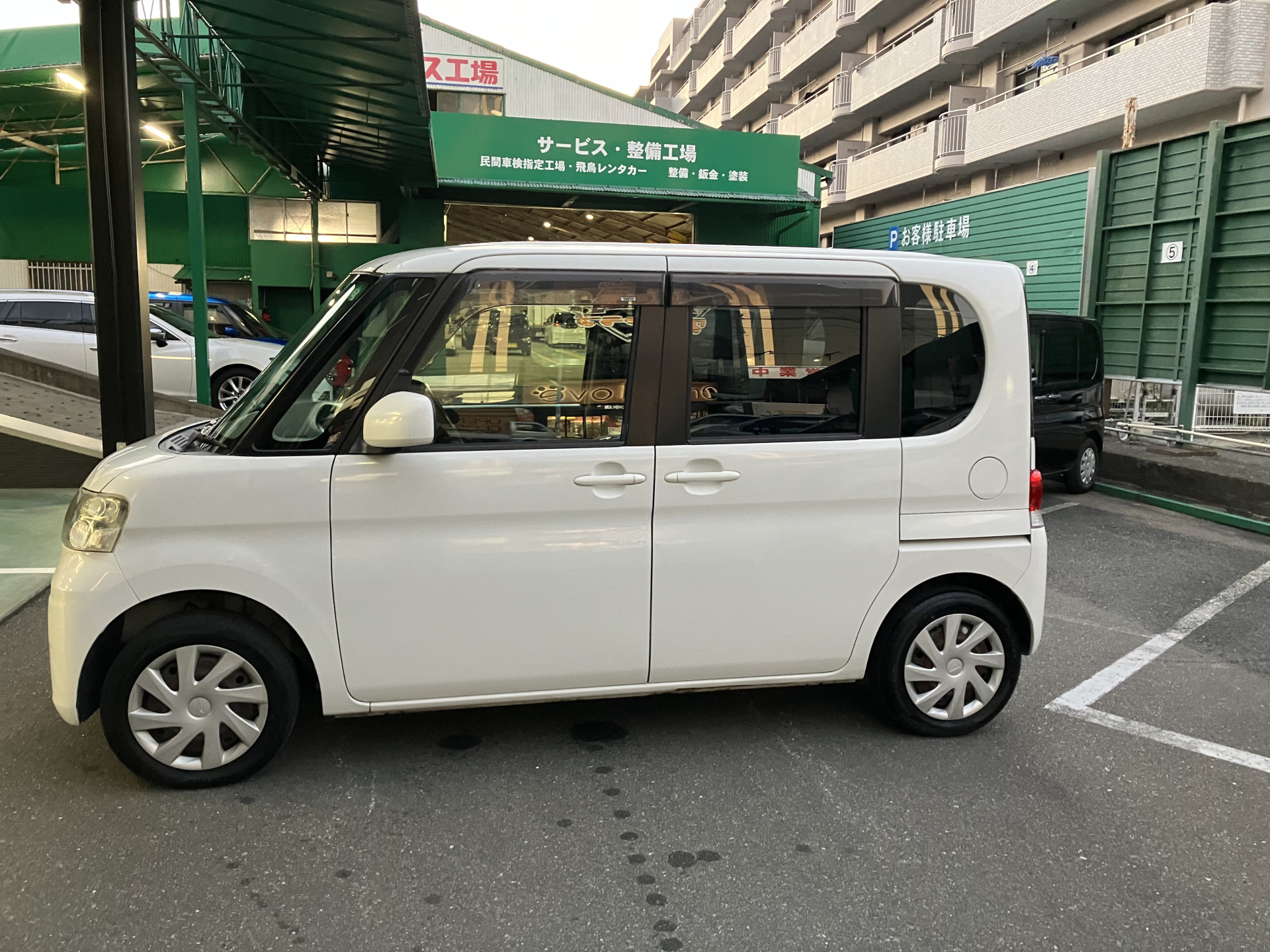 タント L