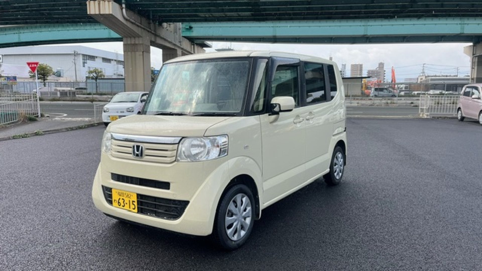 N-BOXG
